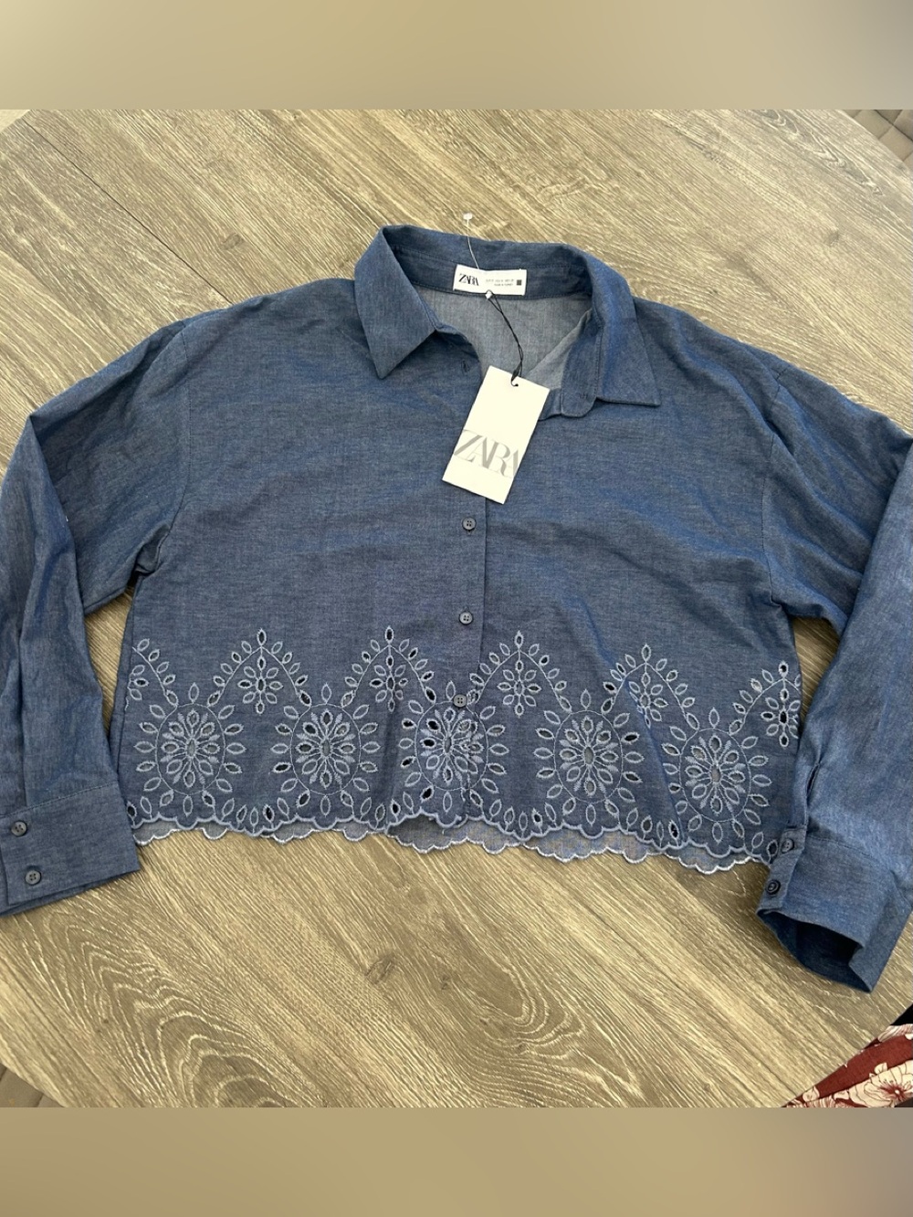ZARA Denim blouse. Size Medium. NEW